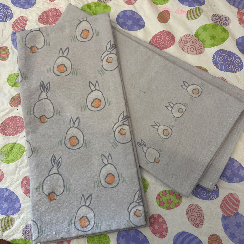 New! Thirty-One S/2 Tea Towels Bunny Tails