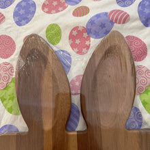Load image into Gallery viewer, New! Thirty-One Bunny Ears Keepsake Board Natural Wood
