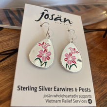 Load image into Gallery viewer, Josan SSW Pink Shasta Lily Earrings
