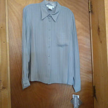 Load image into Gallery viewer, SALE! New! Silk Striped Blouse
