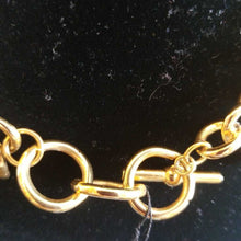 Load image into Gallery viewer, New! Vintage Goldtone Necklace
