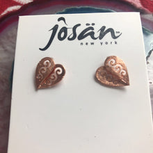 Load image into Gallery viewer, SS Rose Color Heart Earrings
