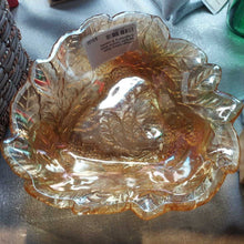 Load image into Gallery viewer, Vintage Indiana Glass Marigold Carnival Glass (Loganberry &amp; Leaves)
