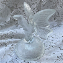 Load image into Gallery viewer, Fenton Frosted Glass Butterfly Ring Holder
