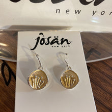 Load image into Gallery viewer, SSW Floral Earrings
