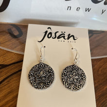 Load image into Gallery viewer, Josan SSW Textured Star Earrings
