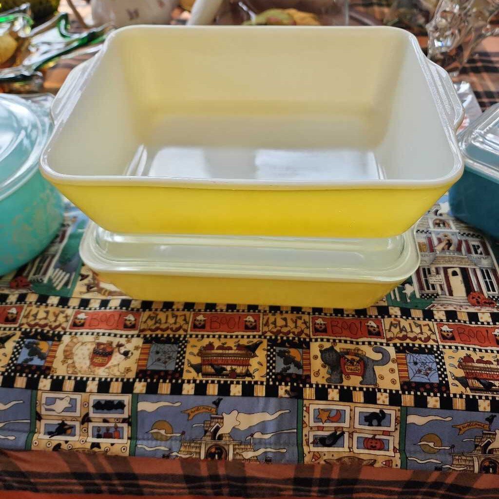 Vintage Pyrex Yellow Refrigerator Dish #503B