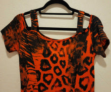 Load image into Gallery viewer, New! Silky Figure Flattering Animal Print Dress Size XXL
